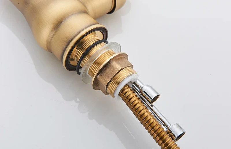 Antique Brass Kitchen Sink Faucet Pull Down Swivel Spout Kitchen Deck Mounted Bathroom Hot and Cold Water Mixers Tap