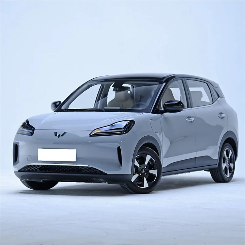 Wuling Mini Ev New Energy Vehicles Chinese Electric Mini Car Hot Selling 4-Seat Adult Automatic Gearbox FWD Euro VI Leather