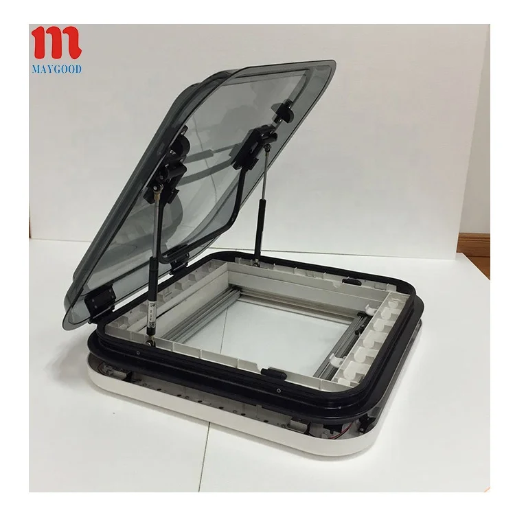 Hot Selling 500x500mm Modified Car Roof Window and Motorhome RV Skylight with LED Light