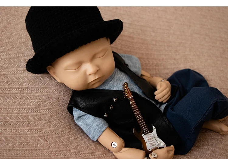 Newborn Photography Clothes for Baby Boy Cool Leather Jacket Clothing Musician Guirar Set Props for Studio Photoshoot Props