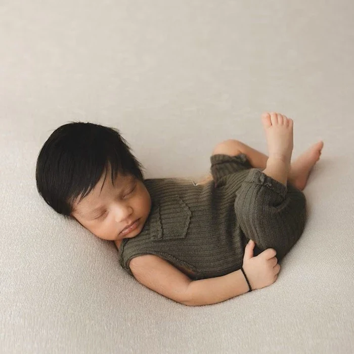 Baby Outfits Newborn Photography Props Sleeveless Baby Boy Romper Jumpsuit Infant Photoshoot Accessories