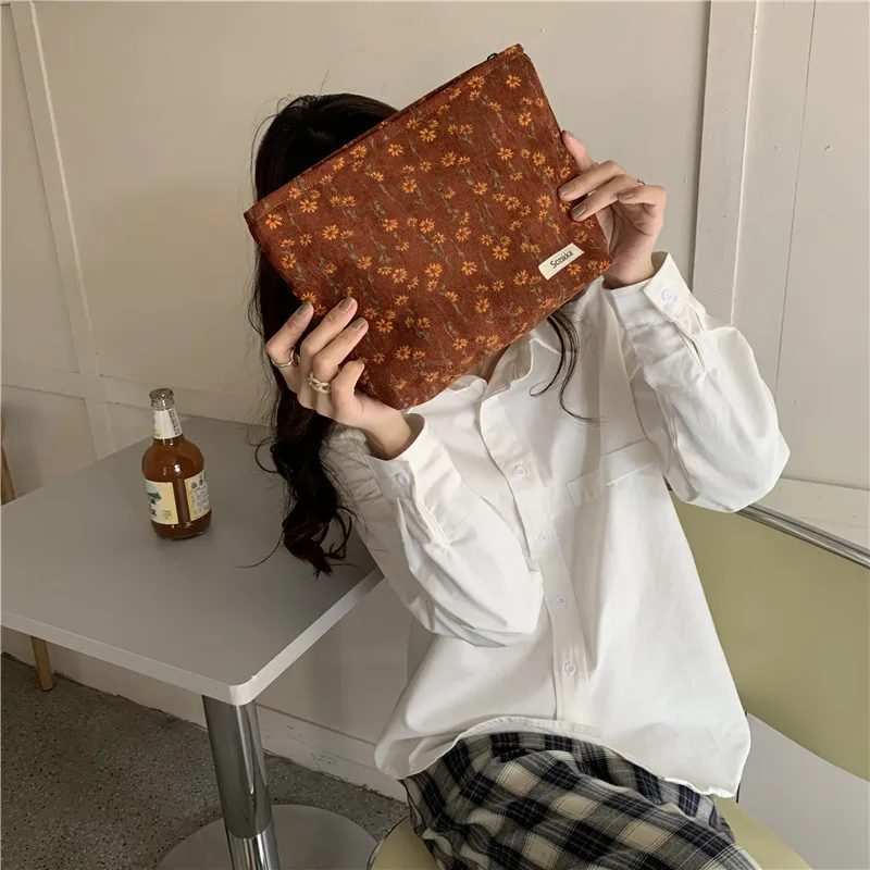 Cosmetic Bag Women Floral Makeup Case Organizer Korean Embroidery Cosmetic Pouch Travel Toiletry Bag Corduroy Canvas Beauty Case