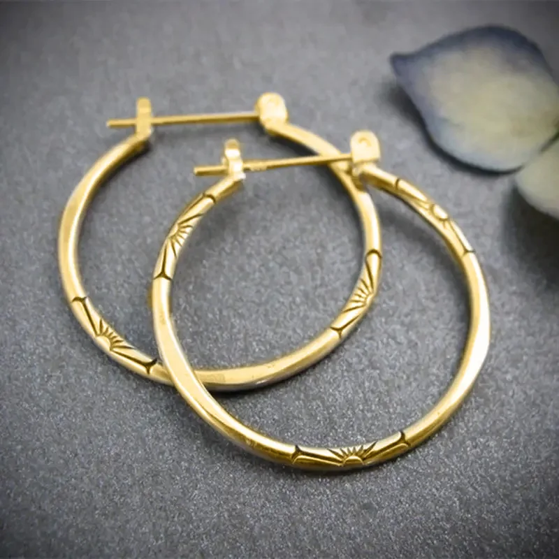 Silver Plated Hoop Earrings For Women Alloy Metal Fashion Jewelry Classic Round Design Daily Wear Accessory