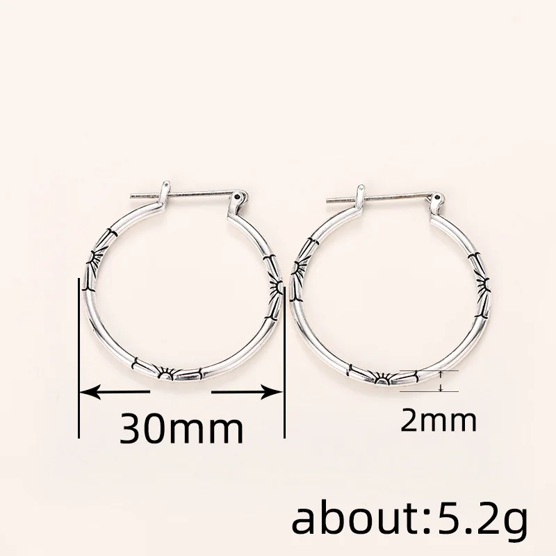 Silver Plated Hoop Earrings For Women Alloy Metal Fashion Jewelry Classic Round Design Daily Wear Accessory