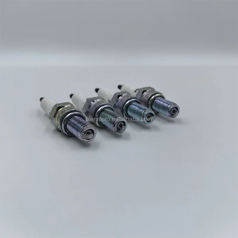 Delivery Within 12 Hours Ready to Ship C7E Spark Motorcycle Spark Plug Bujia Para Moto for DPR7EA-9 CR7HSA