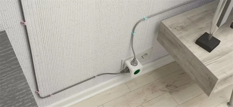 Massfa Multi Usb Power Strip Electrical Plug Cube Multiple Extension Socket with 4 Eu Outlets 3680W Adapter for Home Office