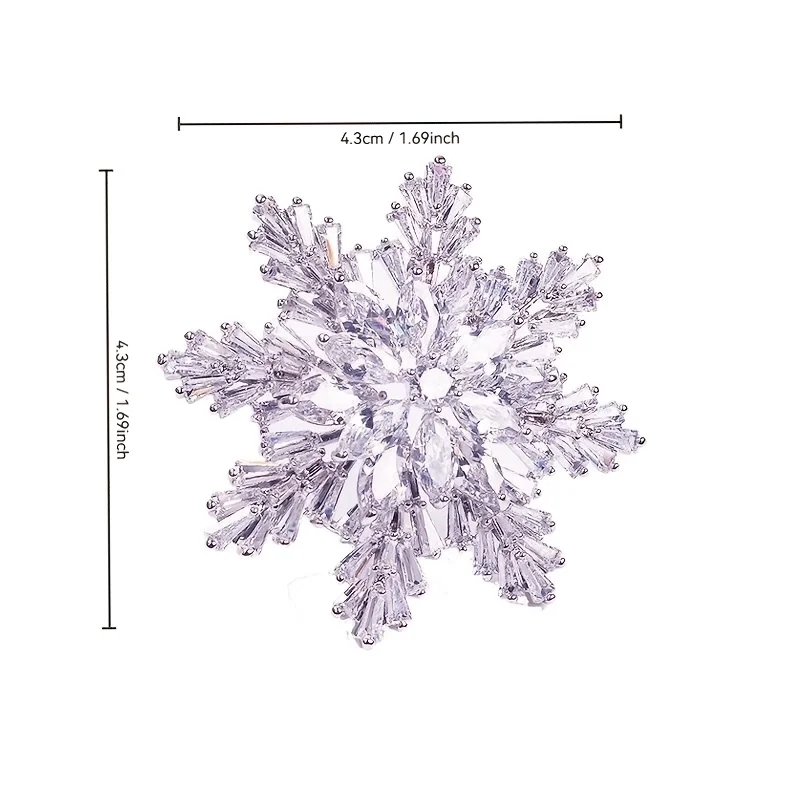 Exquisite and Elegant Snowflake Brooch Pin, Suitable for Men and Women, Fashionable Christmas Party Badge Accessory, Adding
