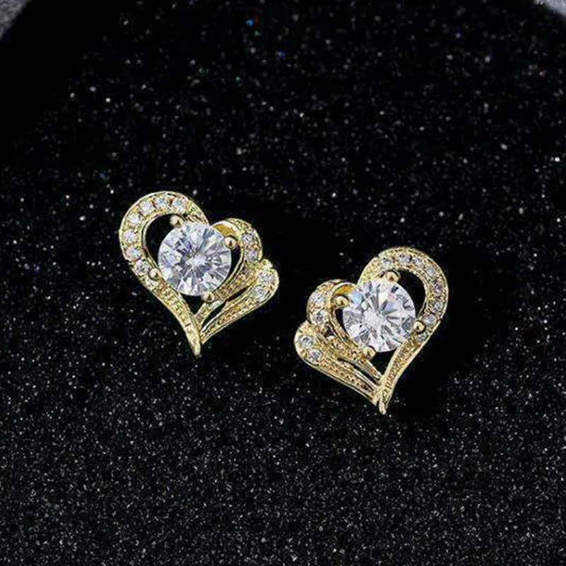 E1233 Gold Heart Stud Earrings With Round Zircon Claw Setting For Women Romantic Fashion Jewelry Gift