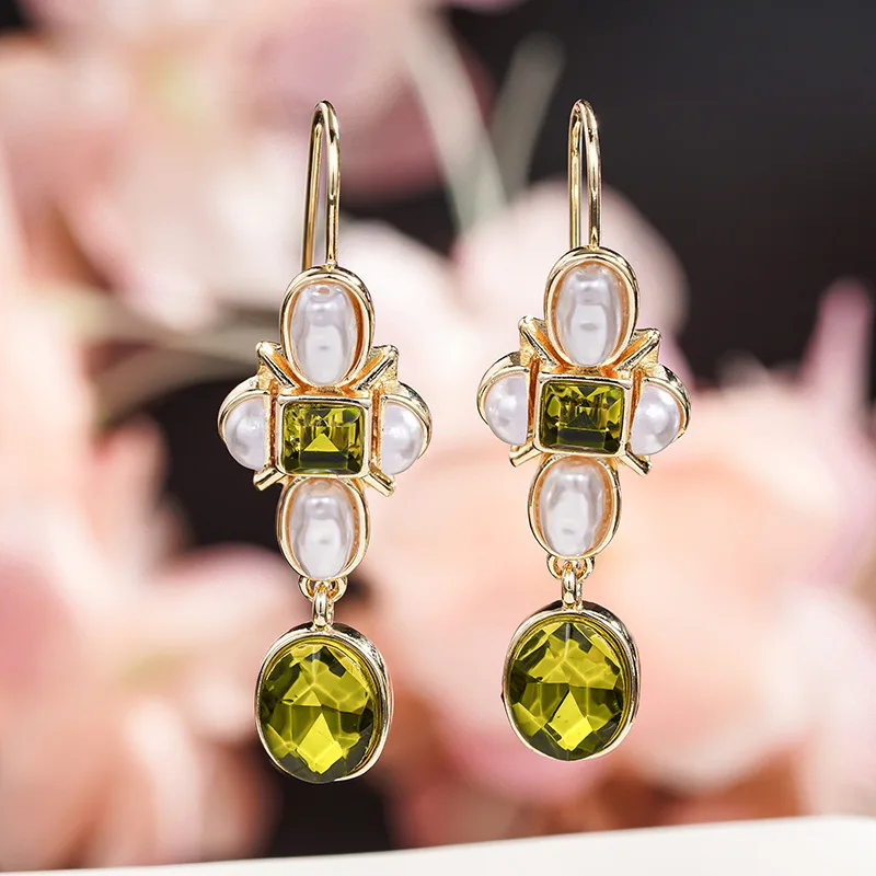 Vintage Gold Plated Drop Earrings With Peridot And Imitation Pearl Bezel Setting For Women Party Jewelry