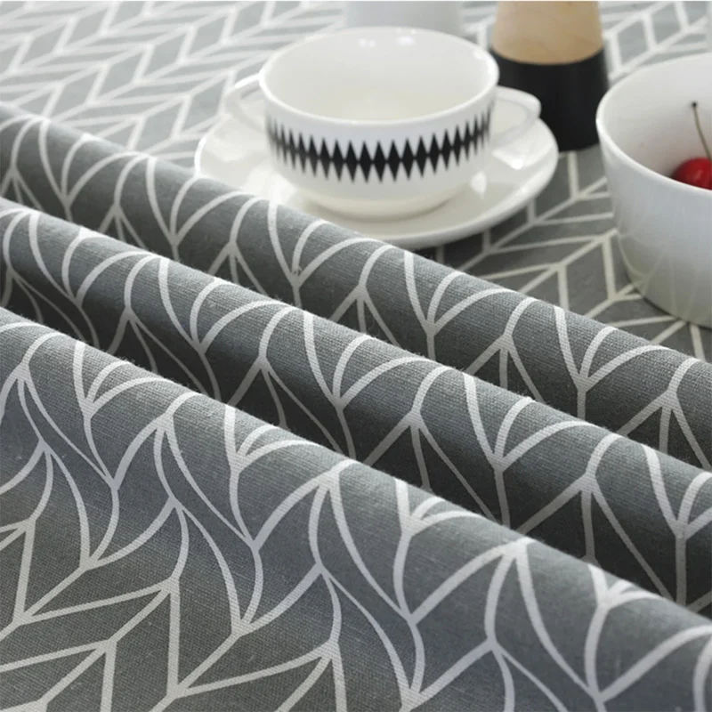 Round Tablecloth Washable Table Cloth Decorative Table Cover for Wedding Holiday Christmas Party Picnic Dining Room Table Covers