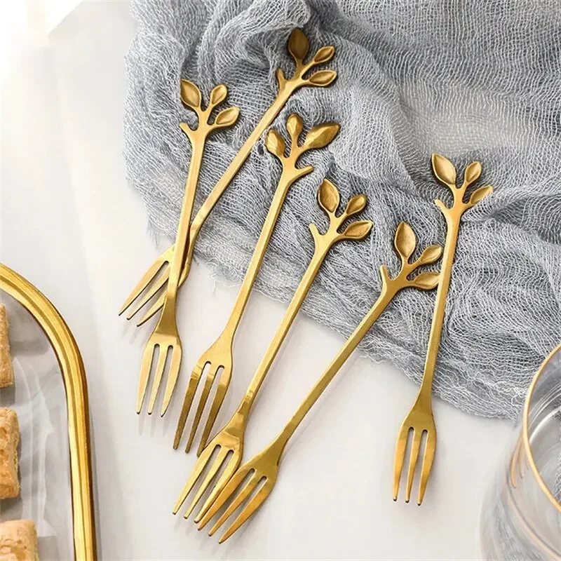 6PCS Creative Leaf Shape Fruit Dessert Fork European Small Fork Fork Kitchen Utensils
