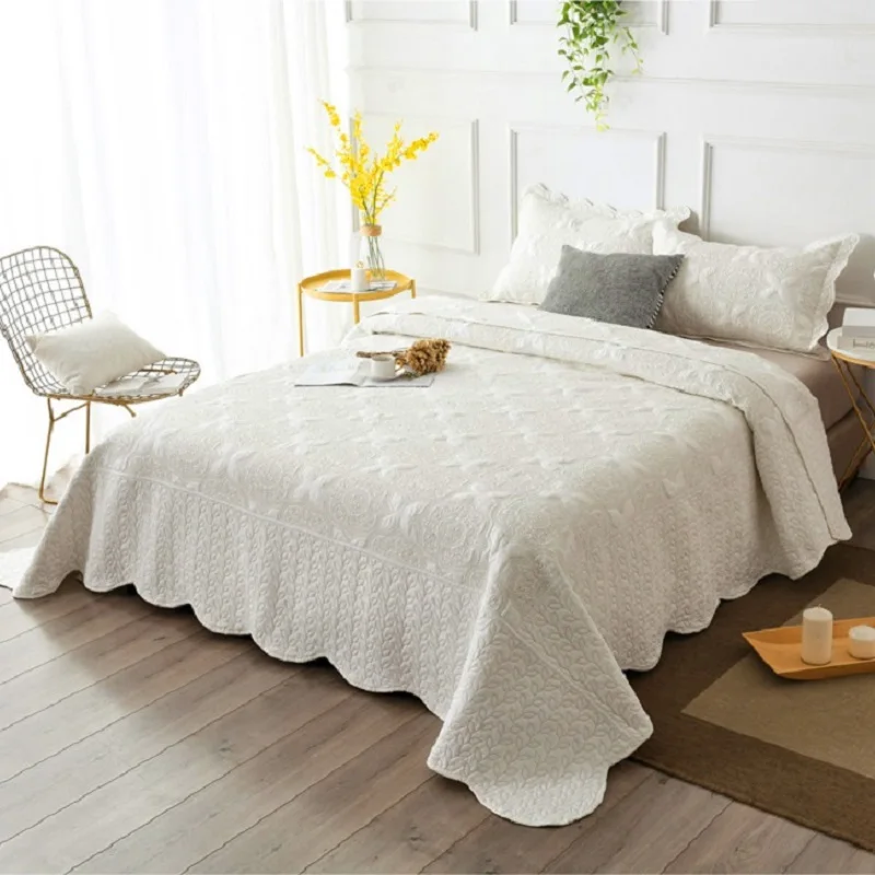 Double-sided Embroidered Cotton Quilted Bedspread, Padded Summer Blanket, Throw Coverlet, Home Coverlet, Bed Cover, Colcha