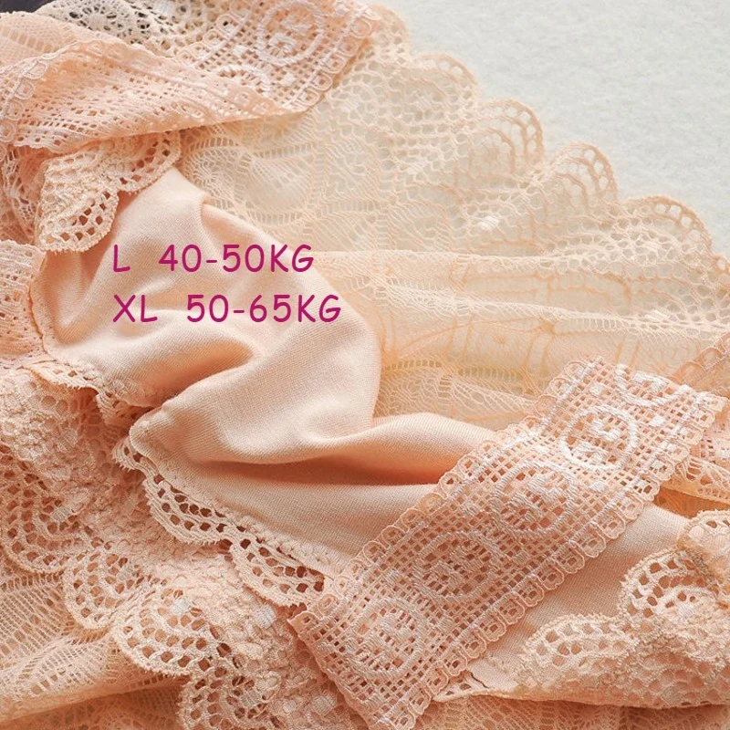 Summer Sexy Lace Camisole Tank Tops Women Beautiful Back Top Lady Seamless Hollow Out Elastic with Chest Pads Woman Clothing
