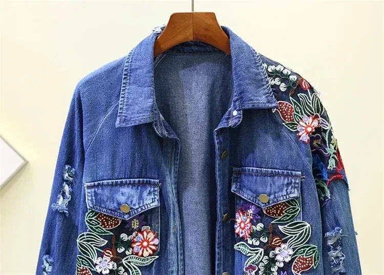 Spring Autumn Loose Vintage Flower Embroidered Denim Jacket Women Single-breasted Casual Raw Fringe Hole Jeans Jackets Female