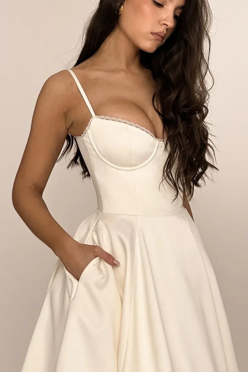 2026 Spring/summer High End Satin Strapless Heavy Industry French Waist Strap Sexy Hot Girl Medium Long Dress Women Elegant