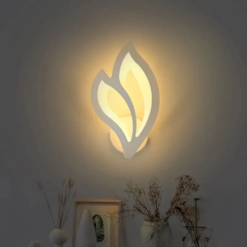 Modern LED Wall Lamp Bedroom Bedside Leaf Wall Lamp Sconces Living Room Home Indoor Lighting Fixture Minimalist Led Night Light