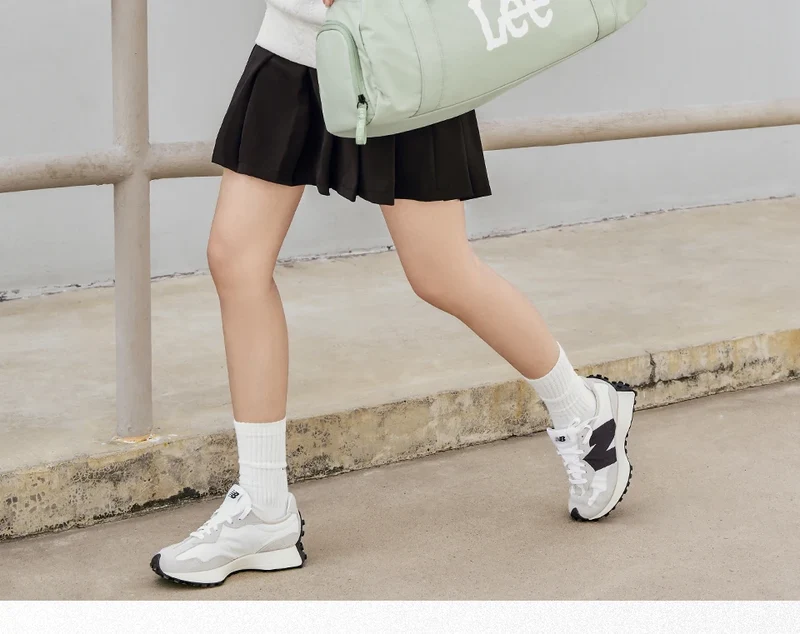 LEE Waterproof Sports Fitness Gym Bag Women Men Large Capacity Yoga Shoe Compartment Dry Pocket Luggage Travel Bag