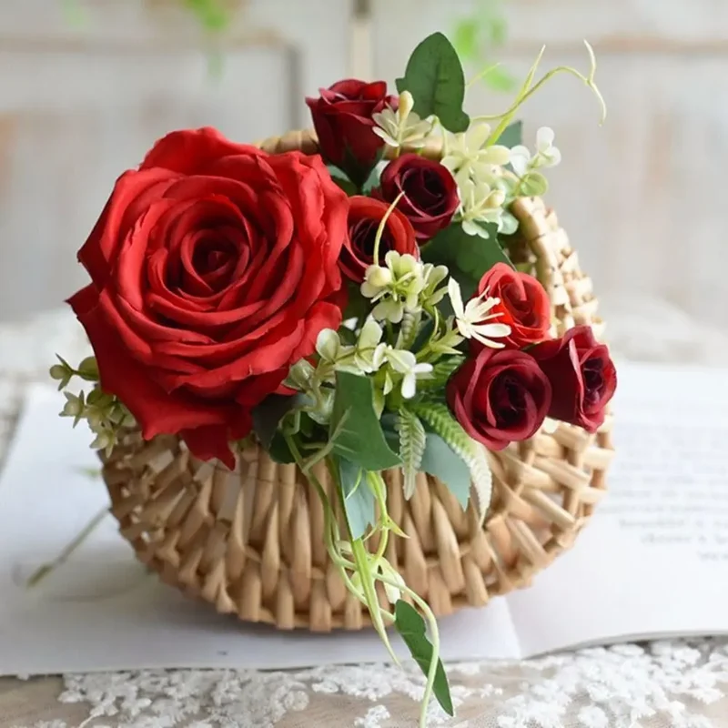 Willow Woven Hand-held Flower Basket DIY Flower Basket Picnic Rattan Basket Storage Basket Photography Props Holiday Gift Basket
