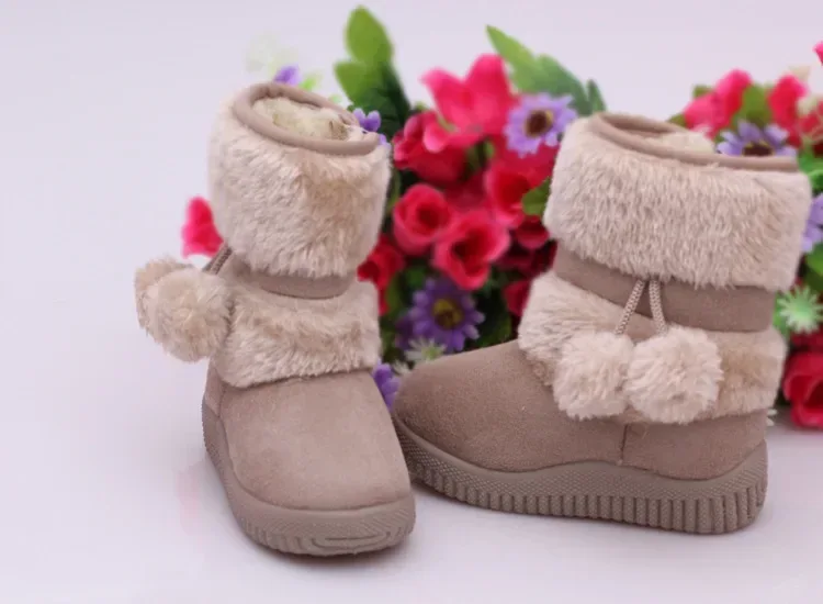 Girls Snow Boots 2019 Winter Comfortable Thick Warm Kids Boots Lobbing Ball Thick Children Autumn Cute Boys Boots Princess Shoes