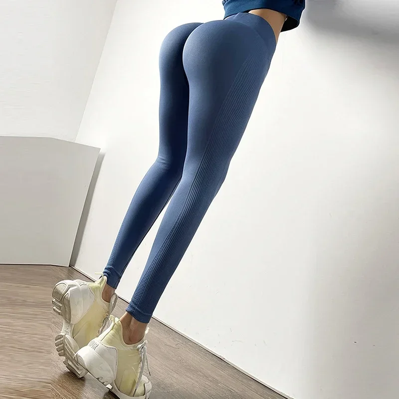 2025 New Fitness Gym Leggings Women Yoga Pants Naked Feeling High Waist Workout Seamless Sports Leggings Push Up Tights Women