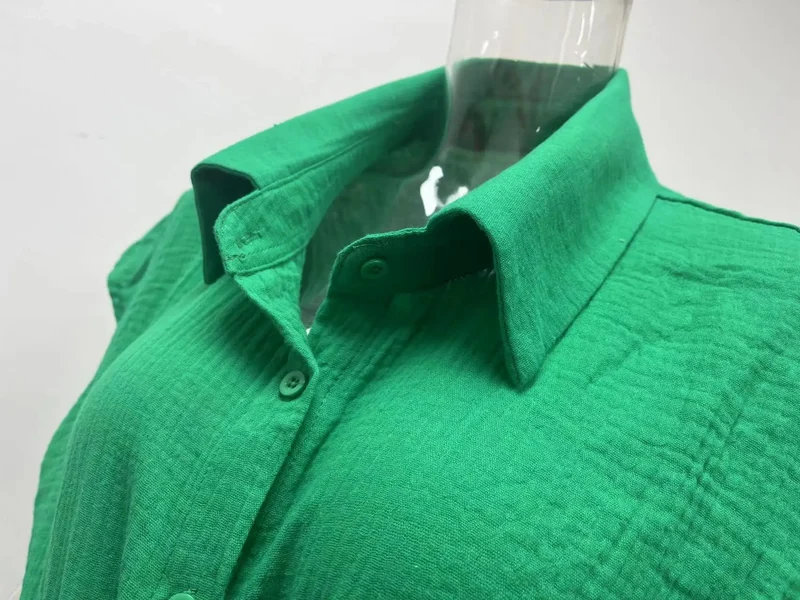 Summer cotton and linen solid color shirt short sleeved casual shorts set