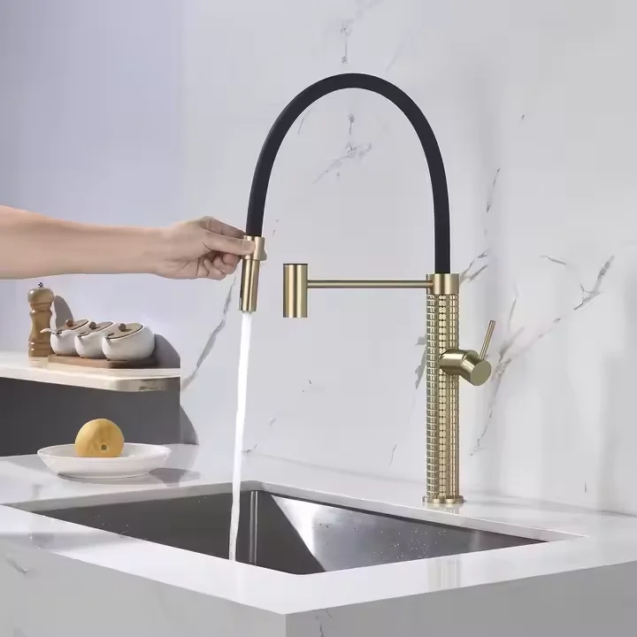 Modern Single Lever Brass Bathroom Faucet Luxury Brushed Gold Kitchen Sink Mixer Pull Spring Spray Cheap Luxury Kitchen Tap