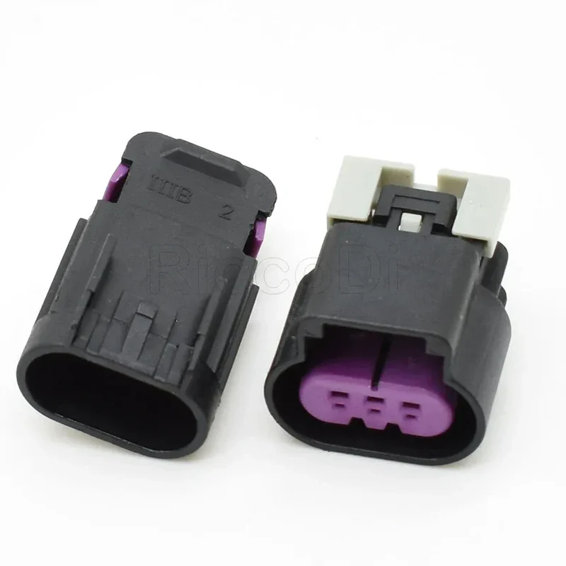 1 Set Female Male 15326808 13519047 3 Way GT 150 Auto Plug For Fuel Sensor Applications GM Delphi Connector