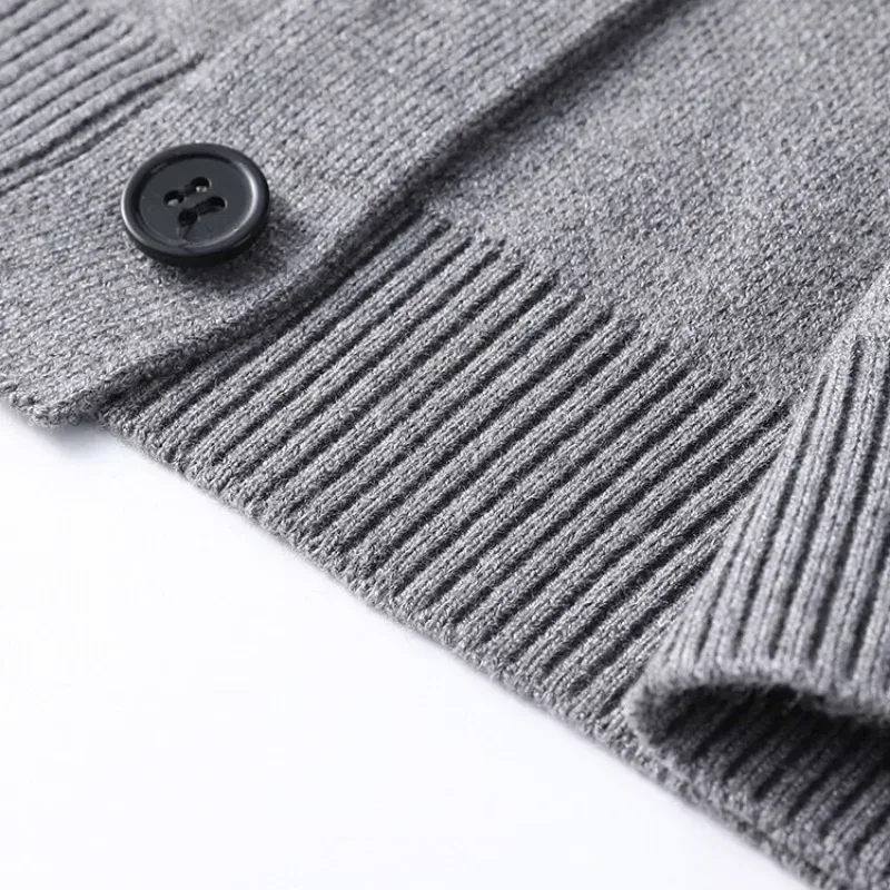 Men's Autumn and Winter Casual Design Cardigan Thick Long Sleeved Button Up Jacket Cardigan Sweater