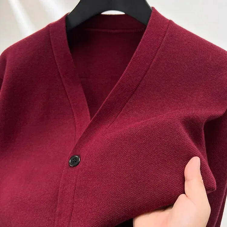 Men's Autumn and Winter Casual Design Cardigan Thick Long Sleeved Button Up Jacket Cardigan Sweater