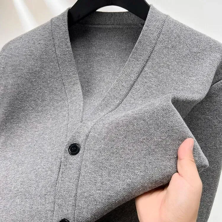 Men's Autumn and Winter Casual Design Cardigan Thick Long Sleeved Button Up Jacket Cardigan Sweater