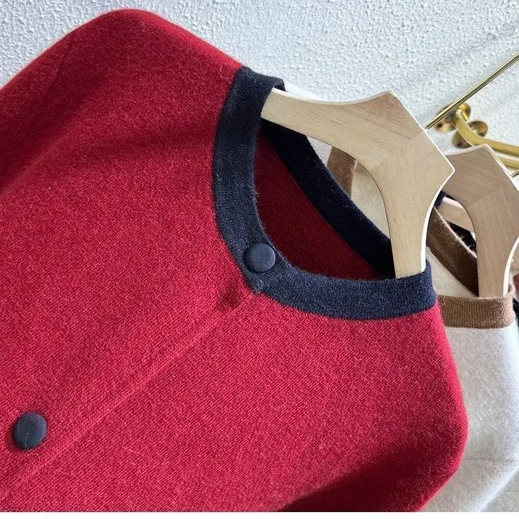 Xiaoxiangfeng Contrasting Color Sweater Jacket for Women in Autumn Winter Spring and Autumn Lazy Style Small Knitted Cardigan