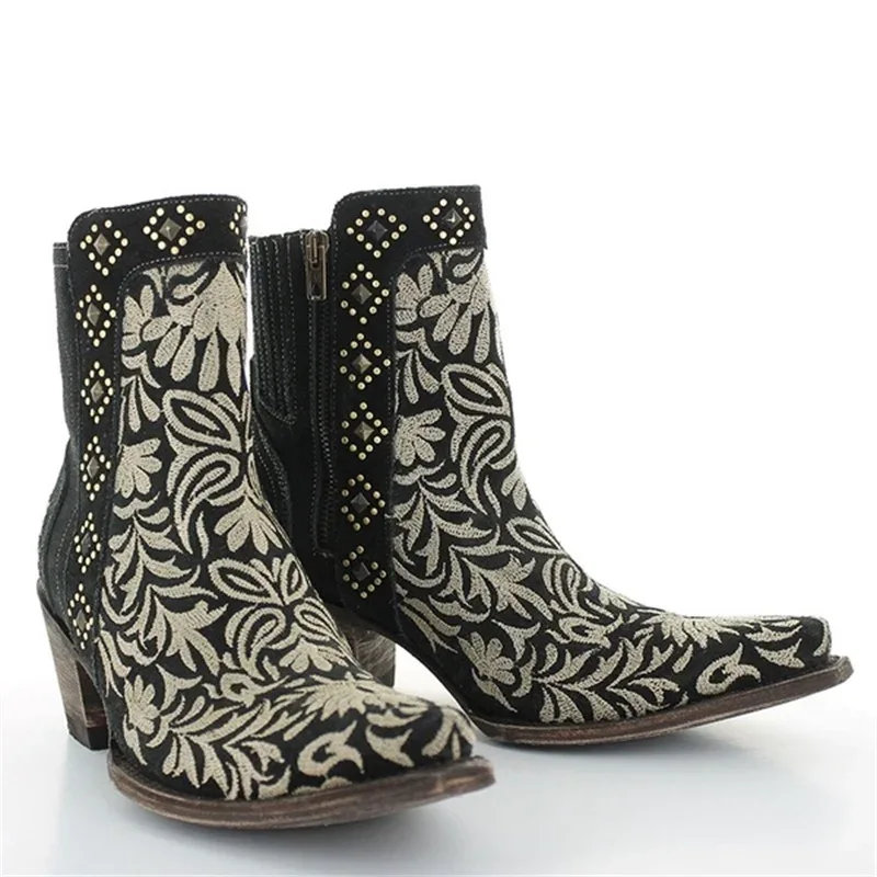 Autumn Winter Ladies Boots Casual Embroidery Zipper Ankle Boots Rivet Western Pointed Toe Low-heel Warm Boots For Ladies Shoes