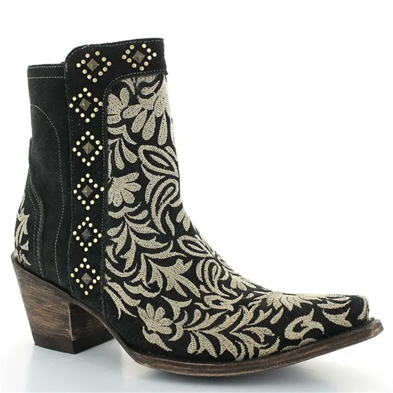 Autumn Winter Ladies Boots Casual Embroidery Zipper Ankle Boots Rivet Western Pointed Toe Low-heel Warm Boots For Ladies Shoes
