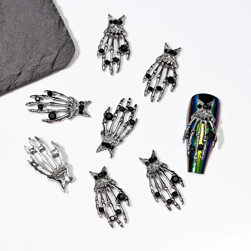 10pcs/Bag Spooky Metal Bone Skeleton Nail Charms Halloween Designs Decoration Nail DIY Accessories Skull Halloween Cross Decor