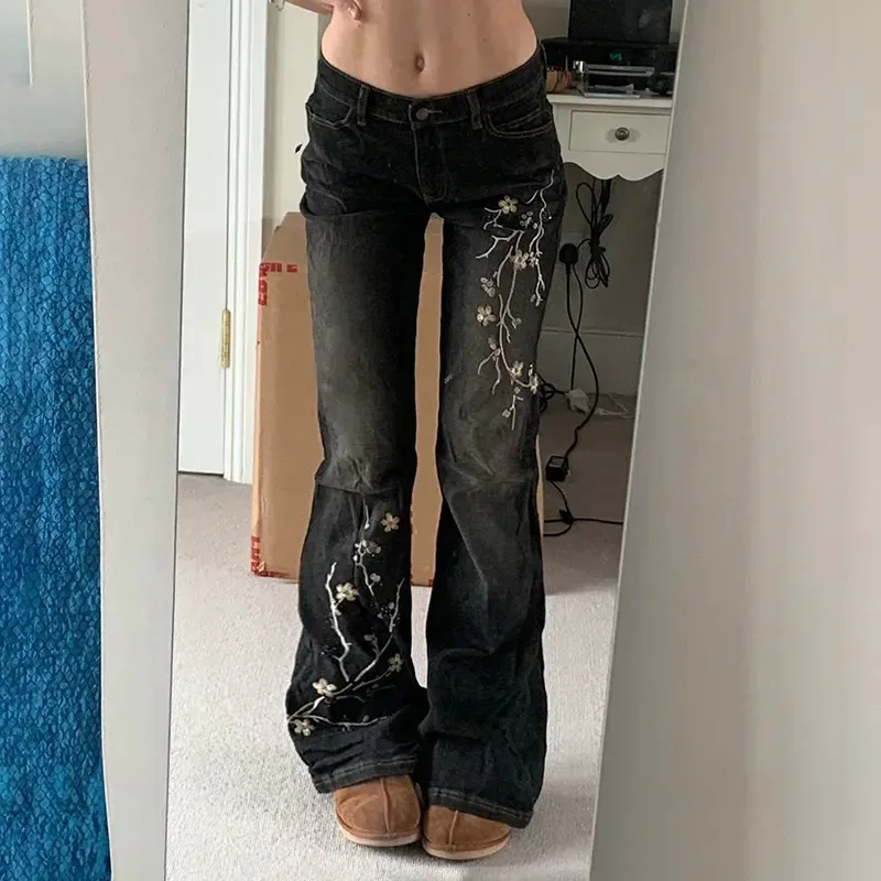 Floral Embroidery Jeans Women Y2K Streetwear Baggy Denim Pants Vintage 2000S Low Rise Flared Jeans Female High Street Trousers