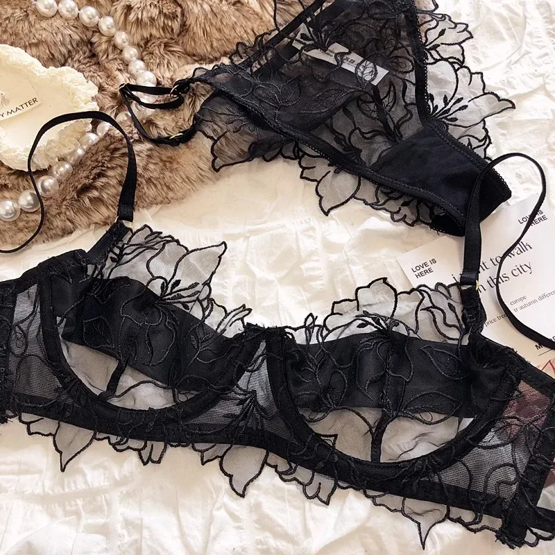 MOYISU French Pure Desire Lingerie Sexy Thin Cup with Underwire Bra Set Christmas New Embroidered Lace Underwear Bra