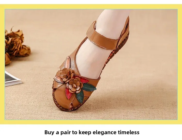 New 2025 Ladies Flat Sandals Soft Leather Anti-Slip Bottom Ethnic Style Comfortable Soft Surface Design for Elderly People