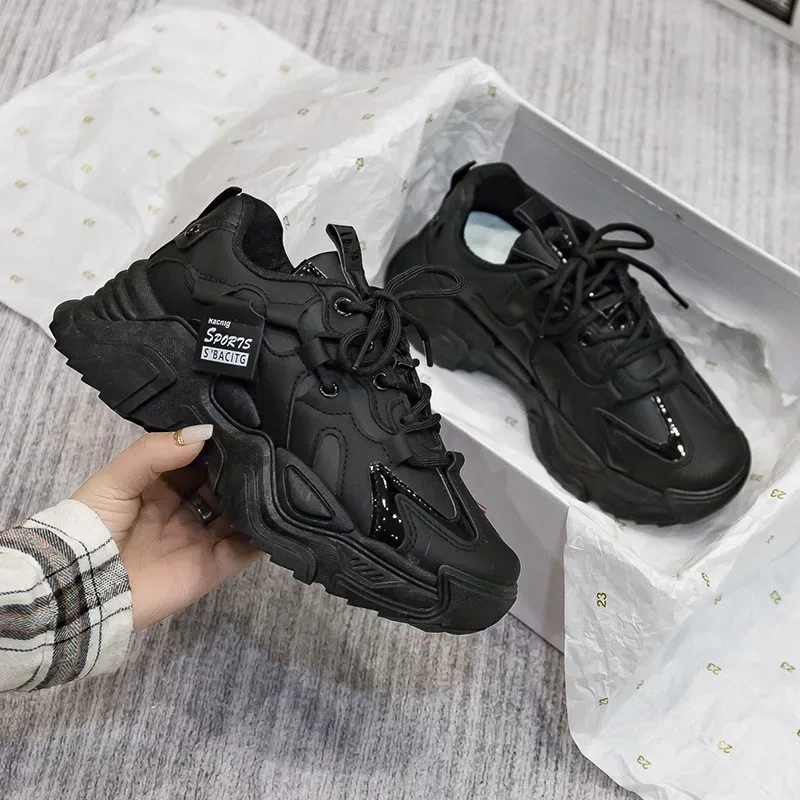 Women's Shoes Platform Autumn Leather 2025 New Versatile Black Casual Sneaker Solid Color Lace-up Vulcanize Shoes Tenis Feminino