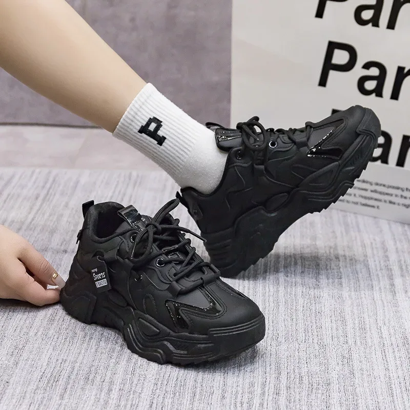 Women's Shoes Platform Autumn Leather 2025 New Versatile Black Casual Sneaker Solid Color Lace-up Vulcanize Shoes Tenis Feminino