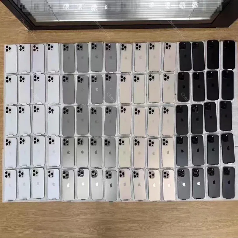 New Hot Selling 26 Year Old Original A+iPhone 17 Pro Max 5G 1TB 6.9-inch 4G 5G Wholesale Original Smart Second-hand Phone Unlock