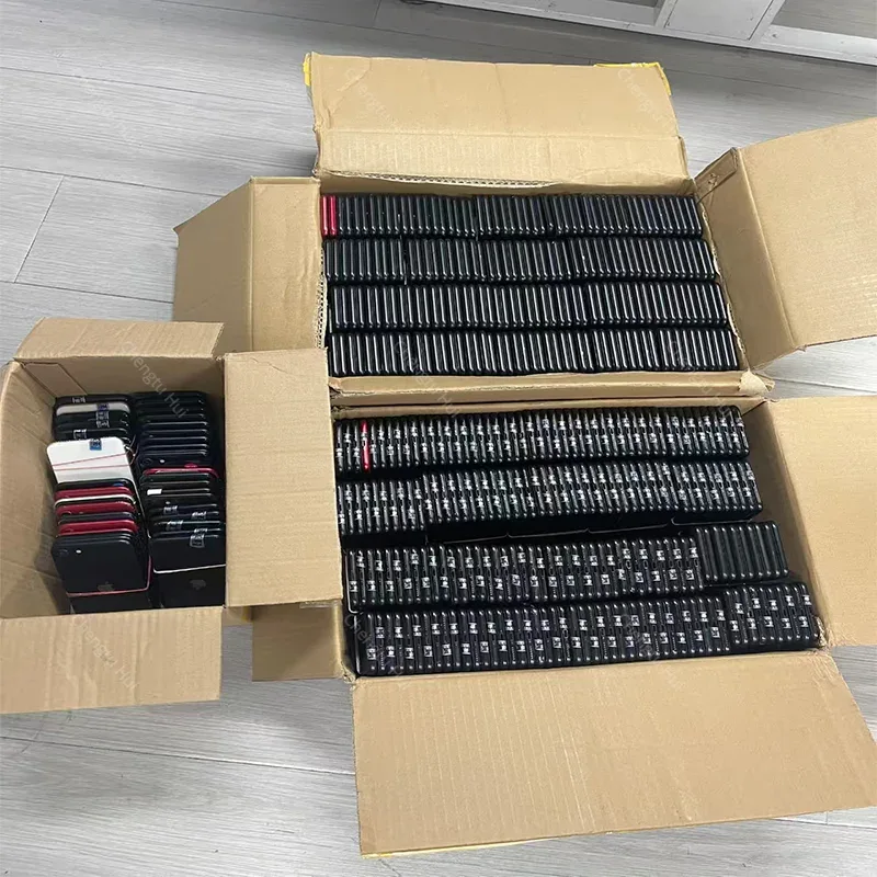 New Hot Selling 26 Year Old Original A+iPhone 17 Pro Max 5G 1TB 6.9-inch 4G 5G Wholesale Original Smart Second-hand Phone Unlock