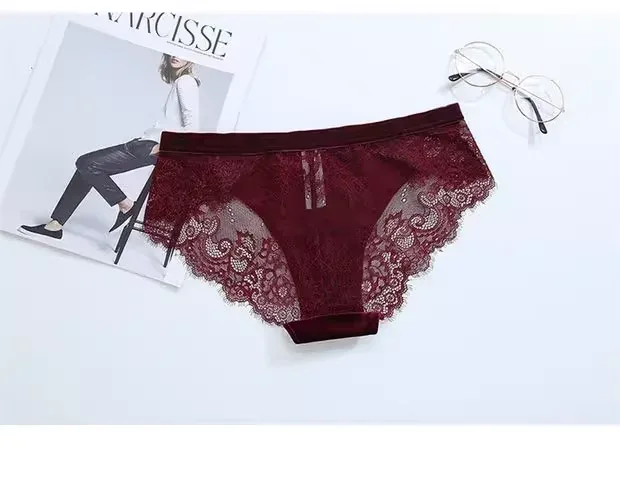Women's Lace Velvet Wireless Underwear Set Thin Section Comfortable Bra And Panties for Autumn Winter