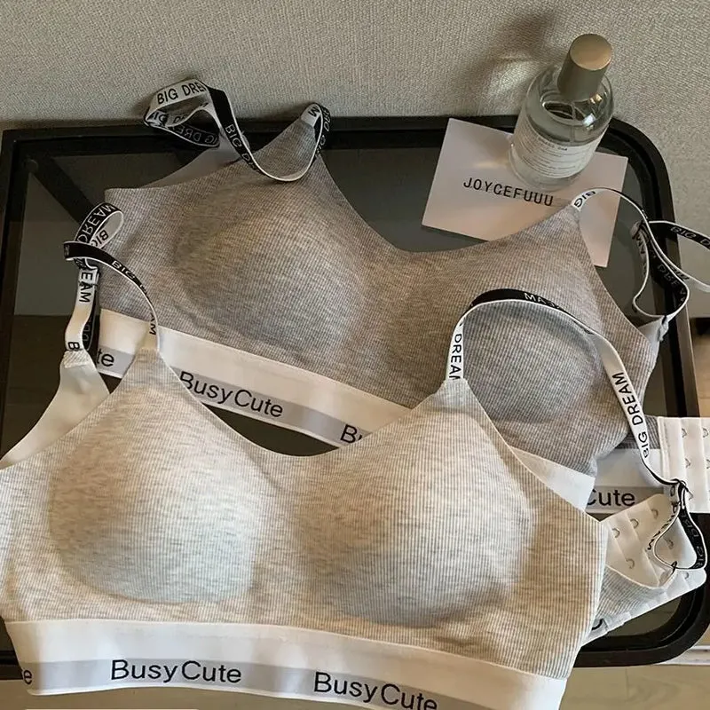 New Letter-free Comfortable Lingerie for Women Without Underwire, Anti-sagging and Comfortable Sports Bra Cover Set