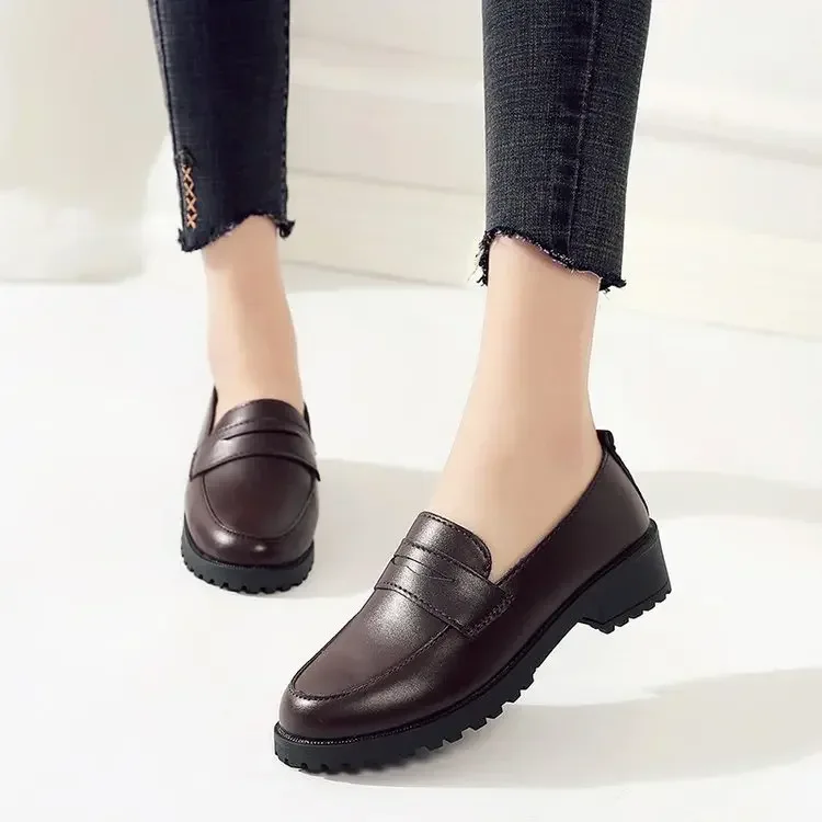 Women's Flat Shoes New Style Spring Summer 2023 Korean Fashion Round Head Casual Versatile Simple Lazy Shoes Rubber Material