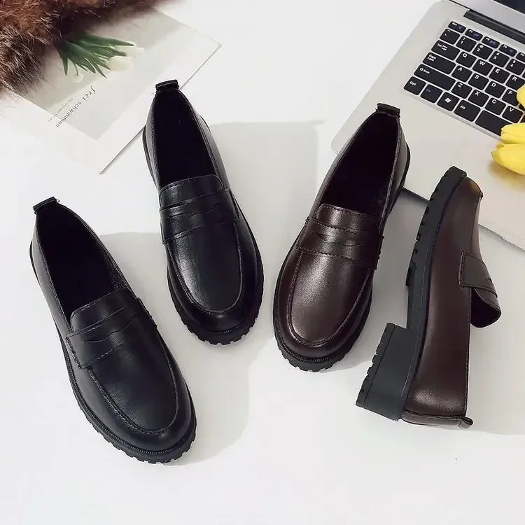 Women's Flat Shoes New Style Spring Summer 2023 Korean Fashion Round Head Casual Versatile Simple Lazy Shoes Rubber Material