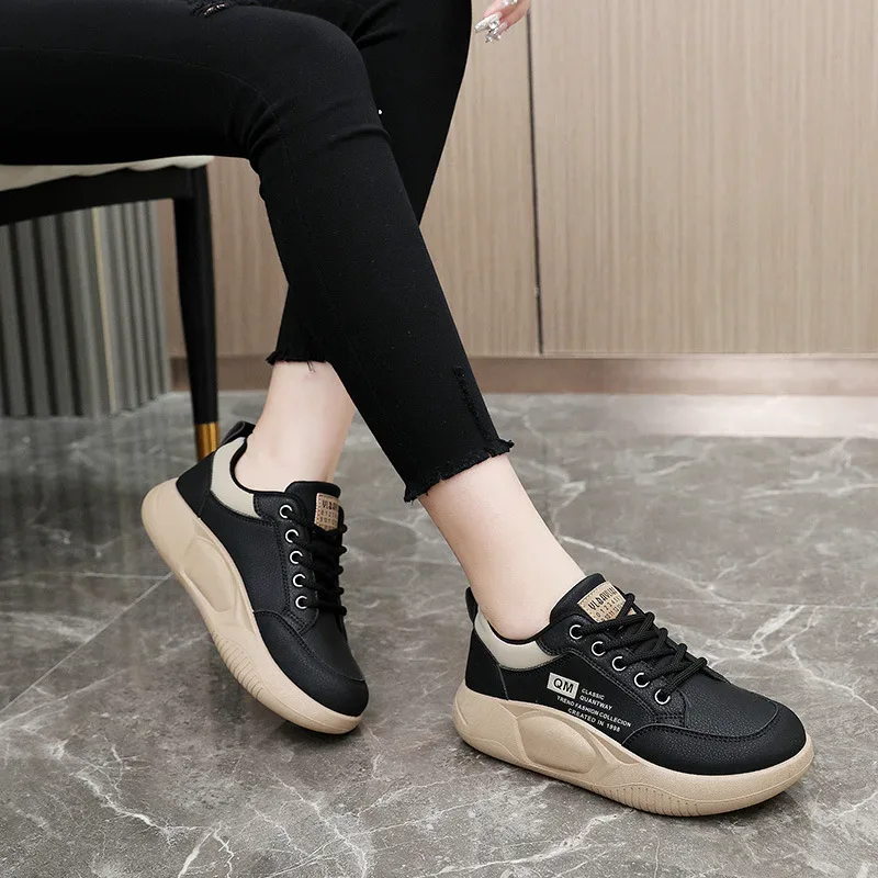 New Women's Shoes 2024 Spring Thick Sole Elevated Shoes Sports Shoes Women's Shoes Student Street Casual Board Shoes