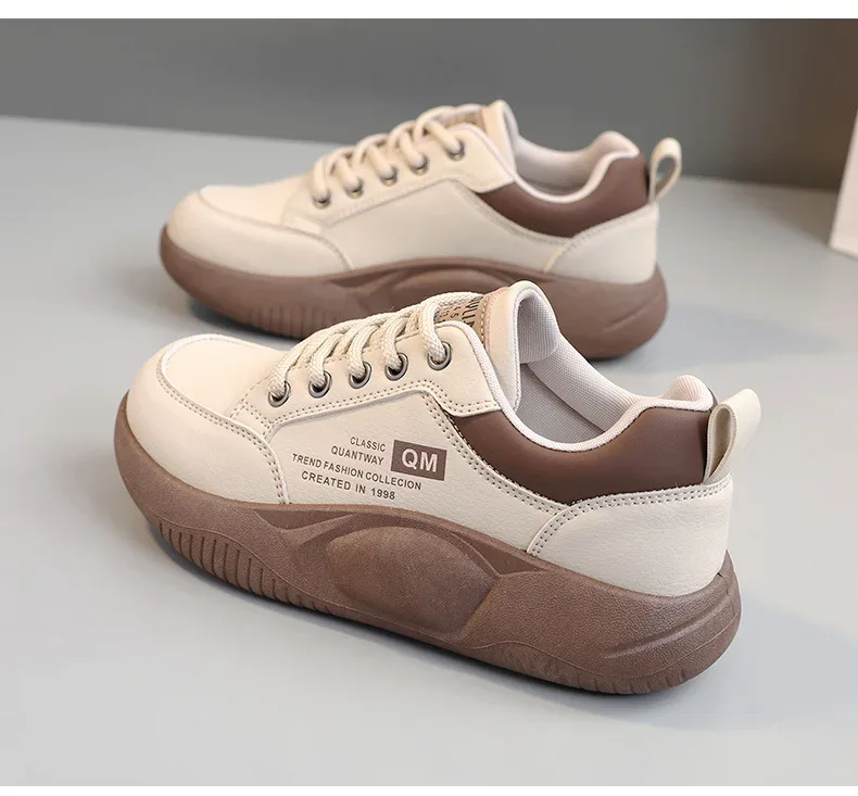 New Women's Shoes 2024 Spring Thick Sole Elevated Shoes Sports Shoes Women's Shoes Student Street Casual Board Shoes