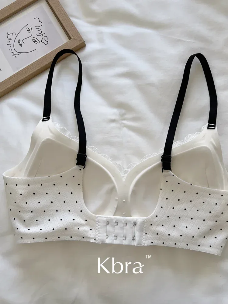 Lace Contrast Floral Print Lingerie for Women, Small Chest Gathering, Seamless and Underwire Bra