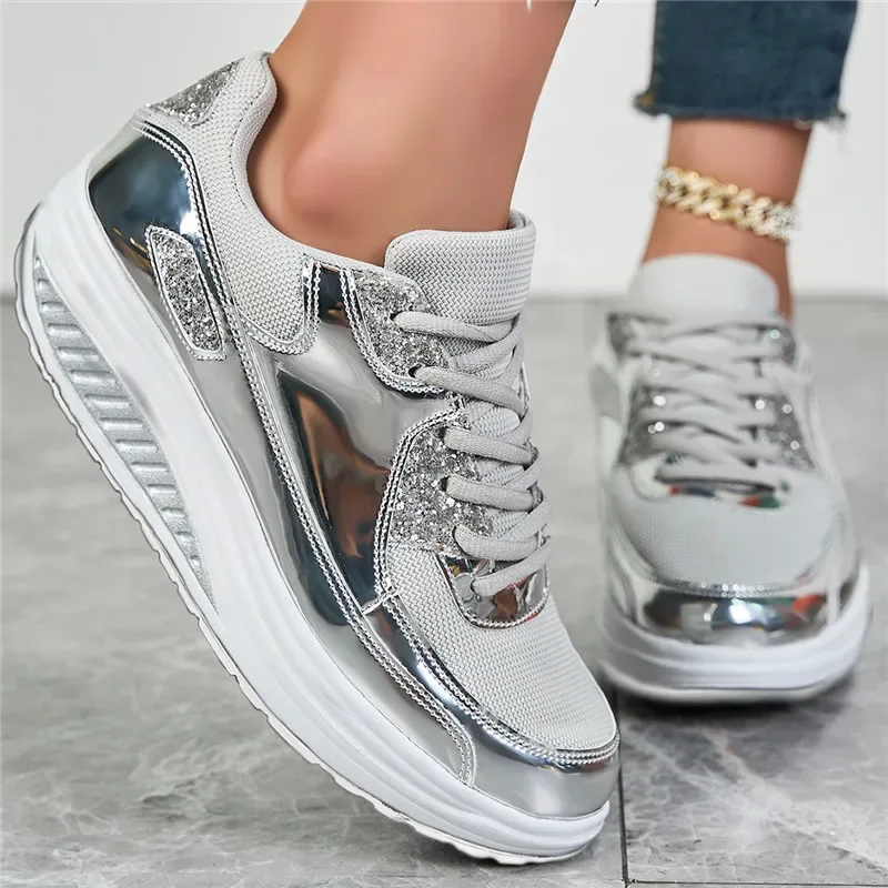 Women's flat mesh sports shoes spring and autumn new lace-up breathable comfortable fashion fitness women's shoes