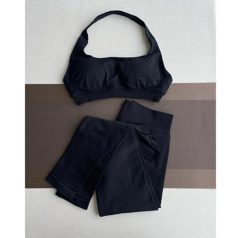 2 Pieces Yoga Gym Set Women Seamless Strappy Yoga Bra High Waist Workout Scrunch Shorts Sports Set Fitness Clothes Sportswear